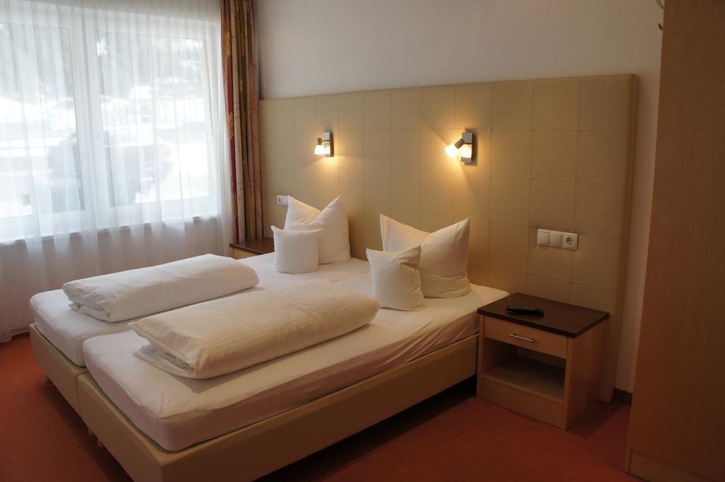 Alpinea Appartements Ischgl Zewnętrze zdjęcie